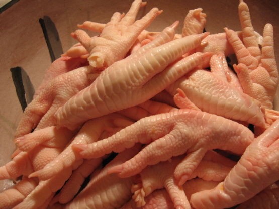 raw chicken feet for dogs